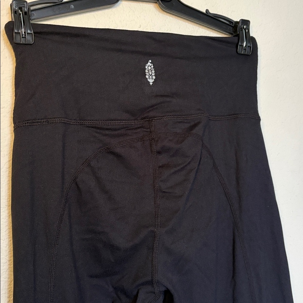 NEW Free People FP Movement Breath Deeper Black High-Waisted Leggings small - Picture 5 of 8